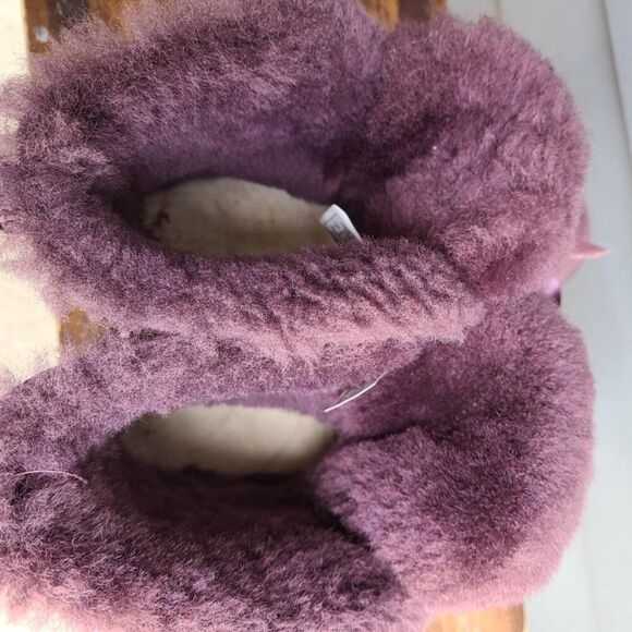 UGG Gita Bow Mini Boot Eggplant Purple Suede Shearling size 7 - Picture 5 of 11